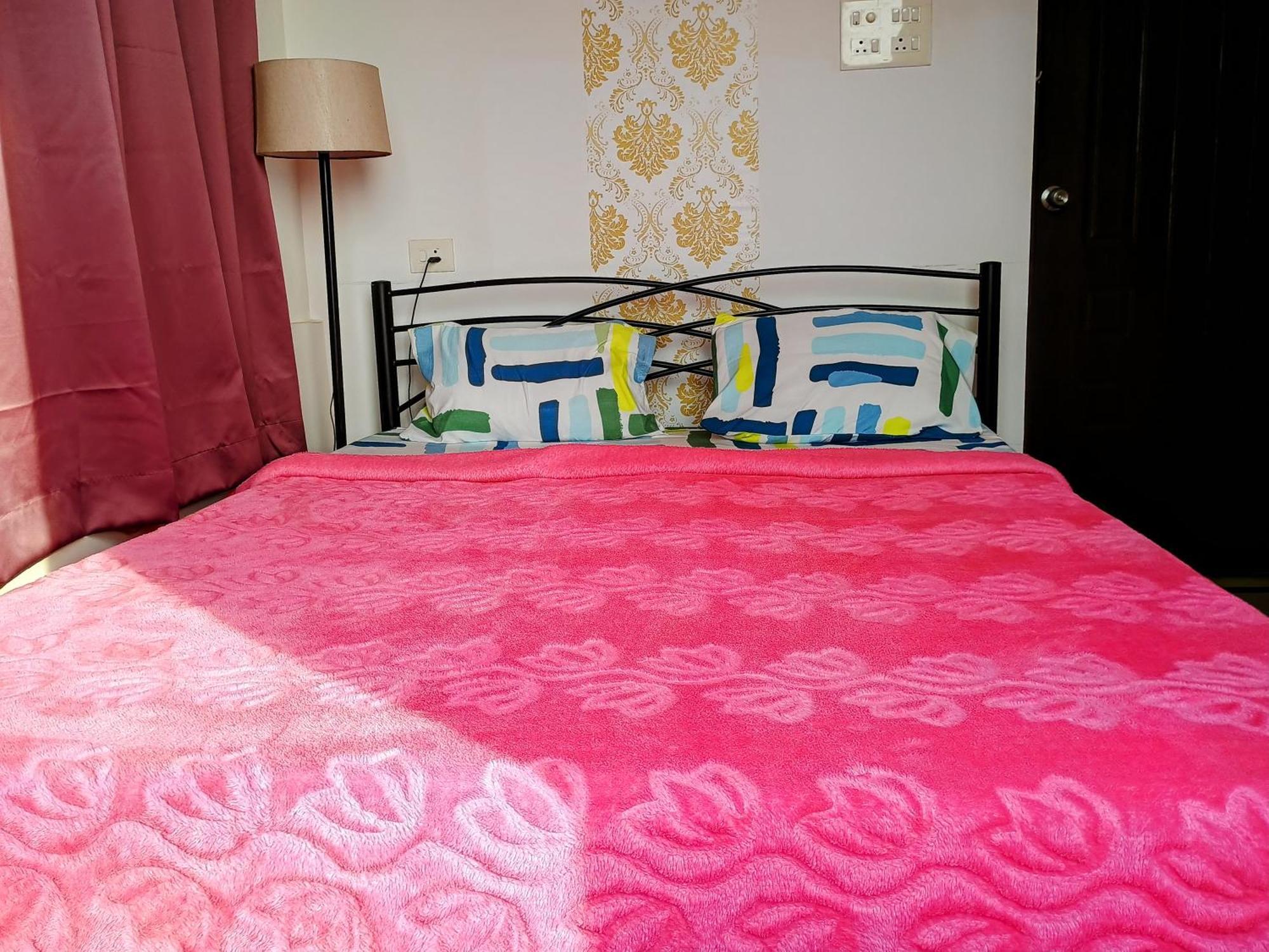 Gs Home On The Bay - Super Sea View Glass Studio Apartment Vagator Bagian luar foto
