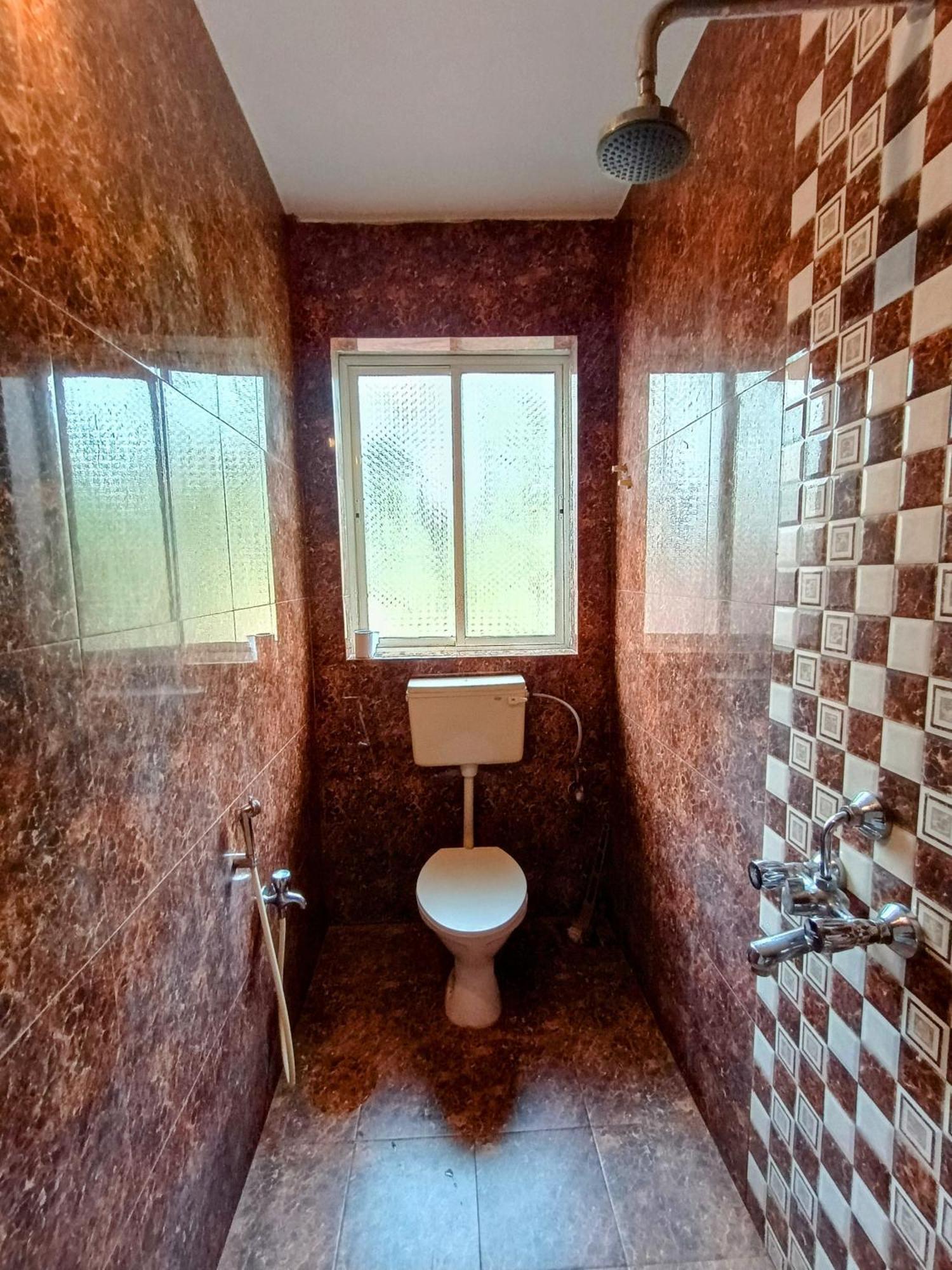 Gs Home On The Bay - Super Sea View Glass Studio Apartment Vagator Bagian luar foto