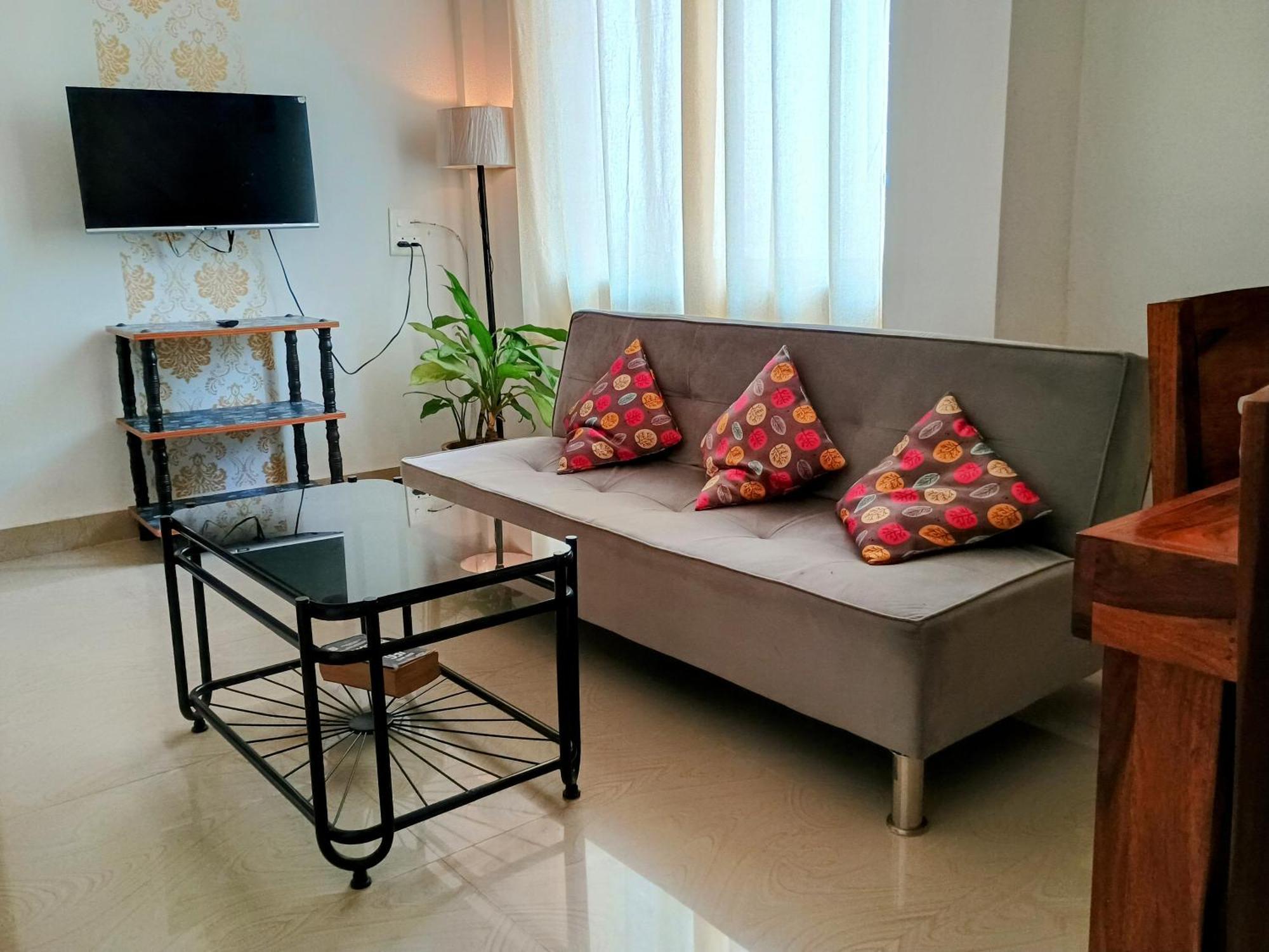 Gs Home On The Bay - Super Sea View Glass Studio Apartment Vagator Bagian luar foto
